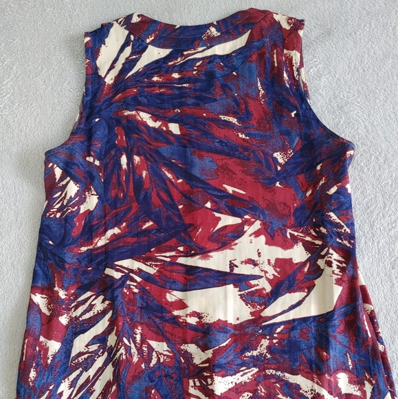 *SOLD* CLEO Sleeveless Blouse - Picture 5 of 6